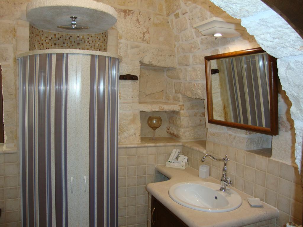 로코로톤도 Trulli Isago B&B 외부 사진